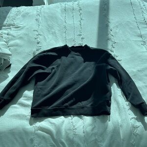 Black lululemon sweatshirt